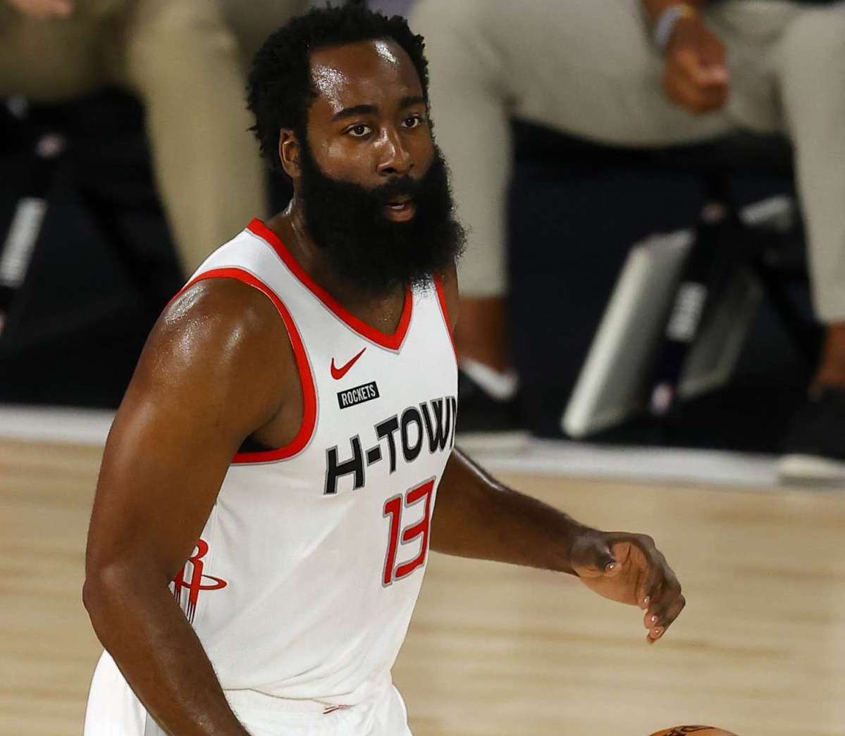 三名普普通 三名普普通