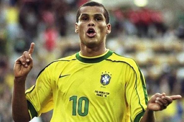 国内球员的 国内球员的